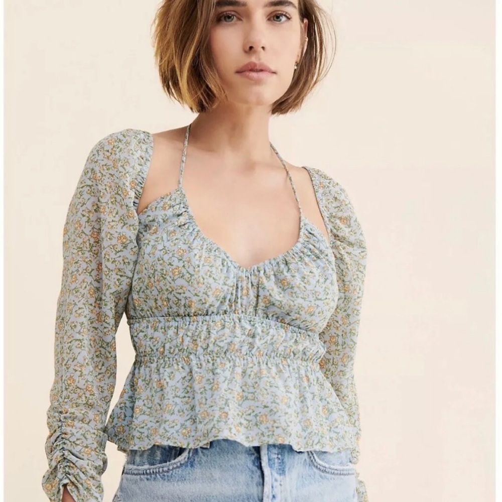 NWT - ASTR The Label Purple Floral Cut Out Crop Top Size XSmall